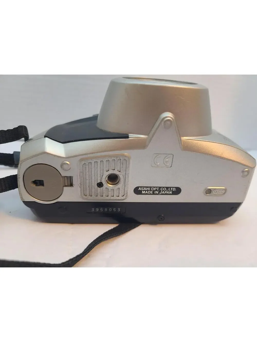 Pentax IQZoom 200 QD 35mm Point & Shoot Film Camera
